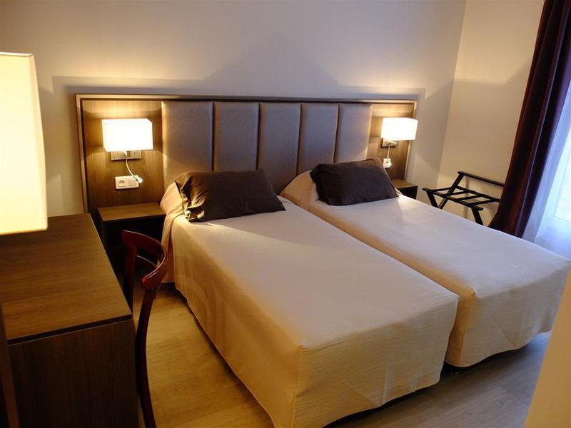 פריז Hotel De Flore - Montmartre מראה חיצוני תמונה