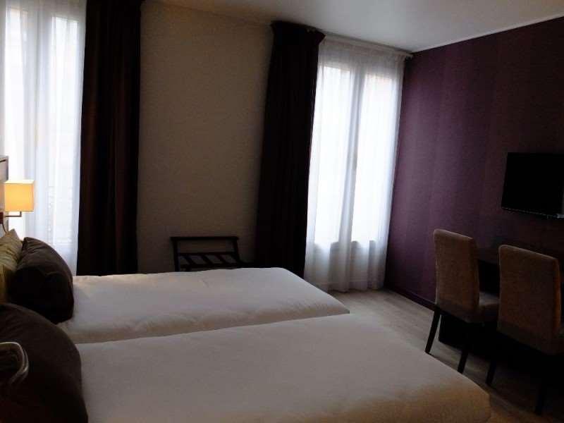 פריז Hotel De Flore - Montmartre חדר תמונה